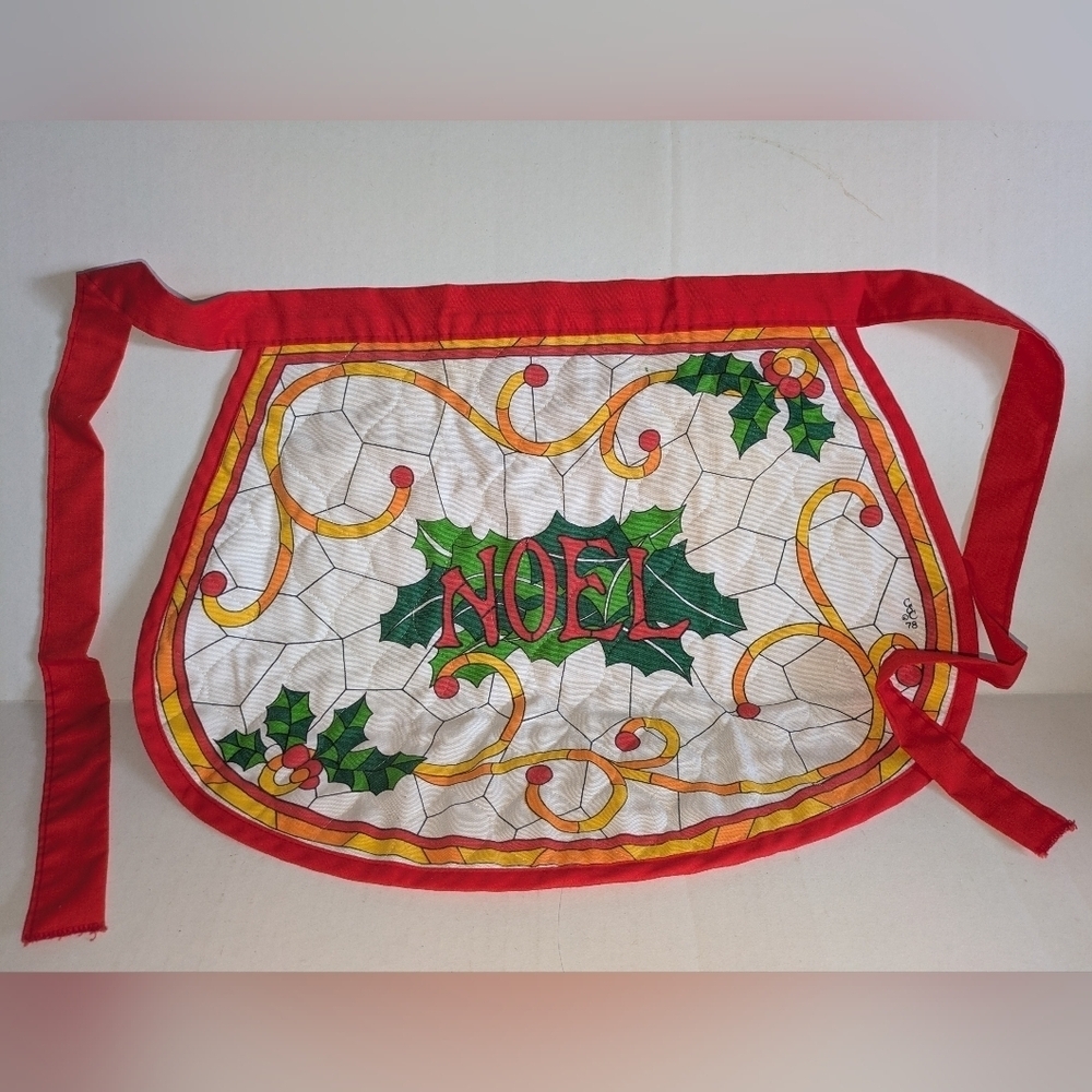 Vintage CSC Christmas Apron Quilted Adult. Noel Decor.